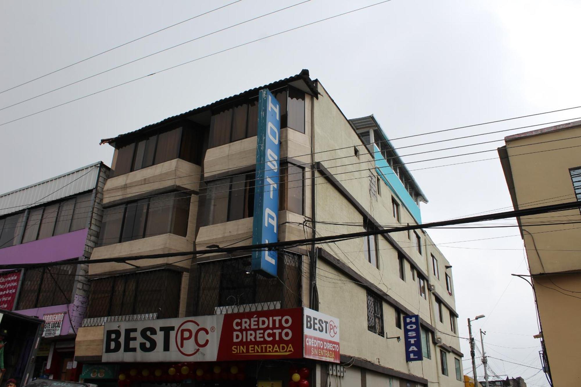 Julius Hostal, Desde Las 14 Horas Hasta 12 Del Mediodia Quito Dış mekan fotoğraf